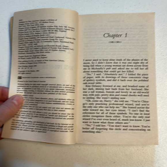 📚2/$6 Full Moon #2 in The Dresden Files Series - Picture 7 of 12